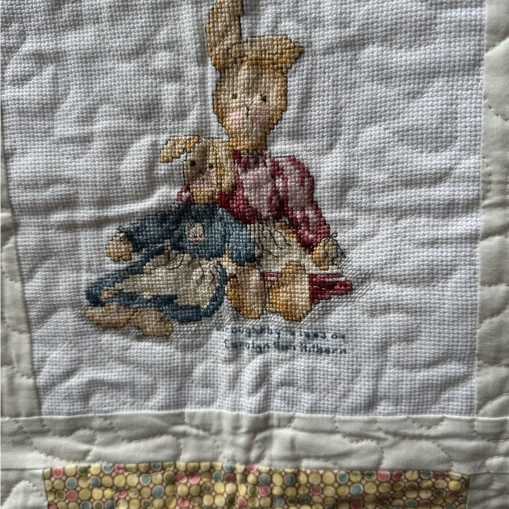 Patchwork Quilt with Multicolor Design - Picture 3 of 3